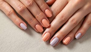 Kurze Nägel? Das ist der schönste Nagellack-Trend 2026